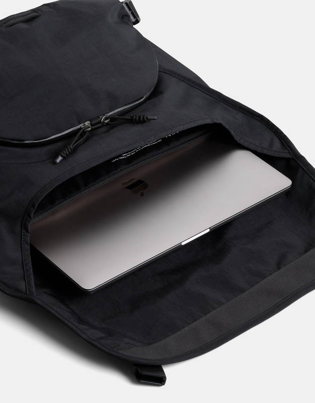 Bellroy - Venture Messenger 16