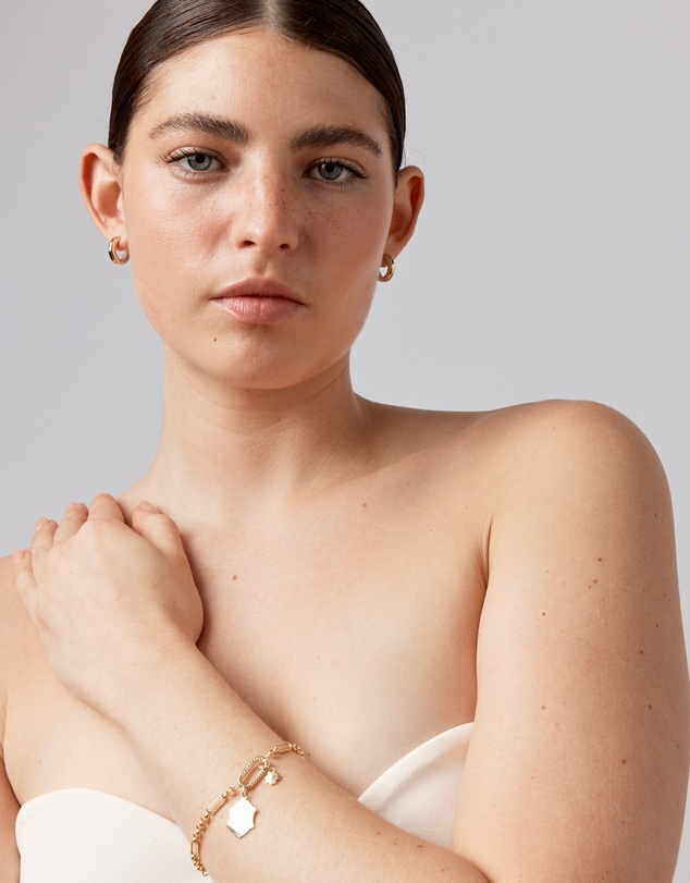 Michael Hill - Twisted Paperclip Pendant Connector in 10k Yellow Gold