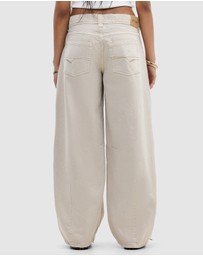 BDG By Urban Outfitters - Kayla Cocoon Jeans