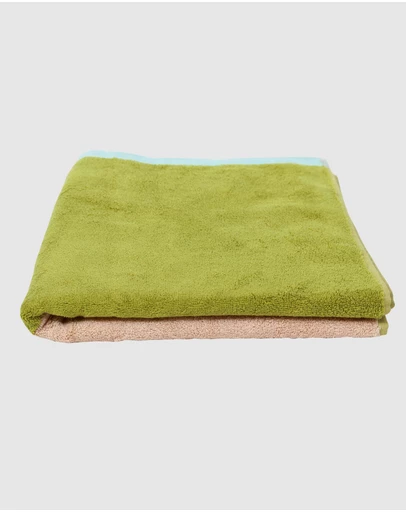 Mosey Me - Carousel Bath Towel