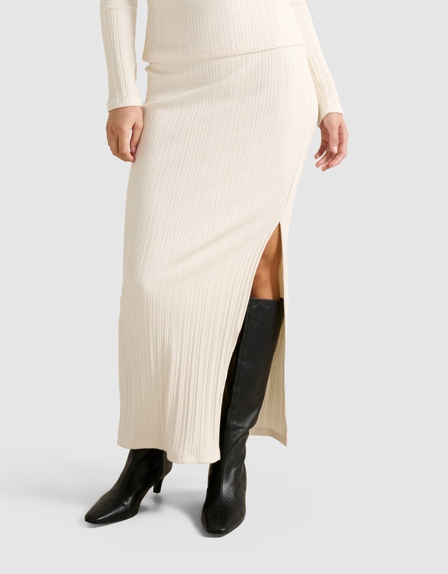 Forever New - Maribella Ribbed Maxi Skirt