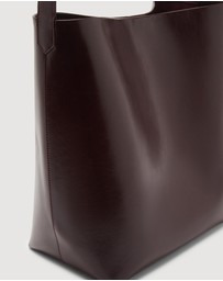 Assembly Label - Nova Leather Shoulder Bag