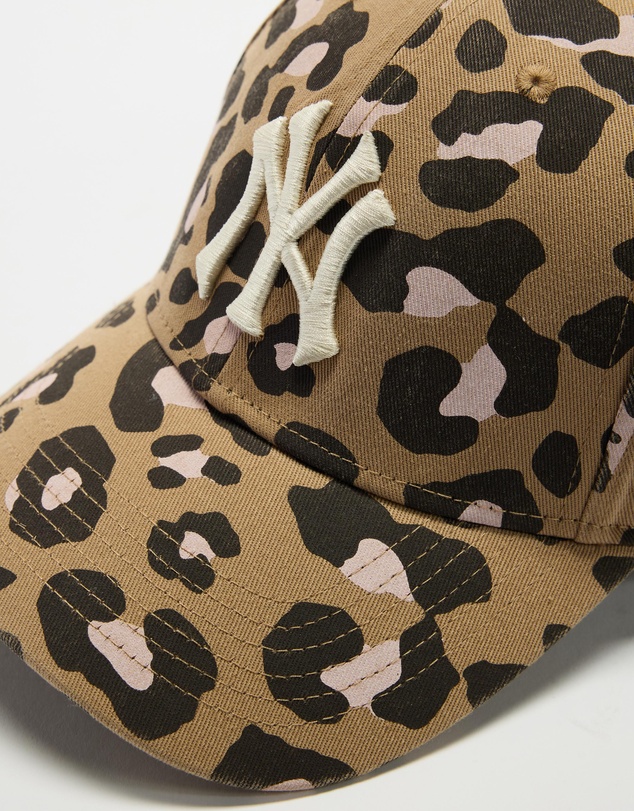47 - MVP Leopard Cap