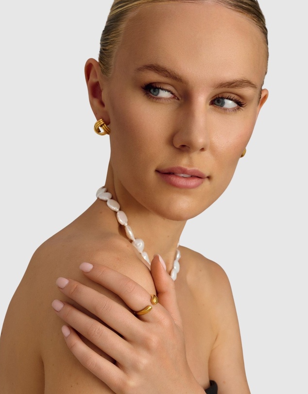 Nialaya Jewellery - Como Flat Pearl Choker