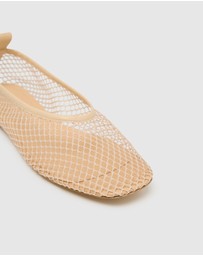 Oxford - Dakota Mesh Flat Shoe
