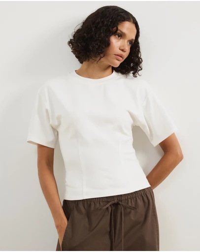 Atmos&Here - Fitted Waist T-Shirt