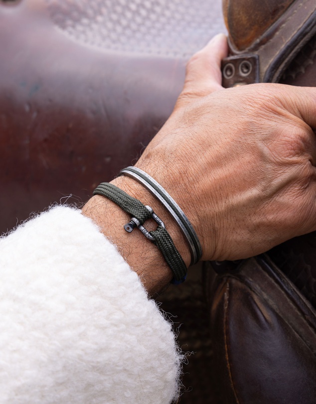 PIG&HEN - Navarch 6mm Cuff Bracelet