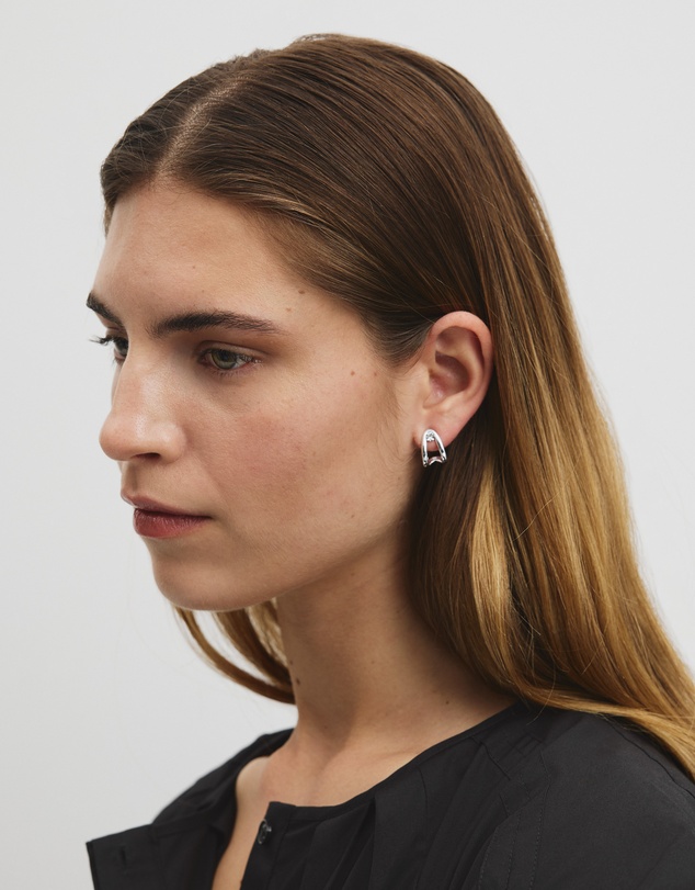 Country Road - Zoey Crystal Huggie Earring