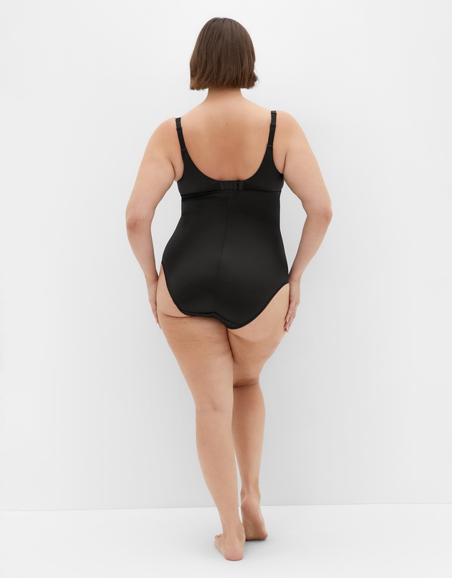 City Chic - Smooth & Chic Control Brief
