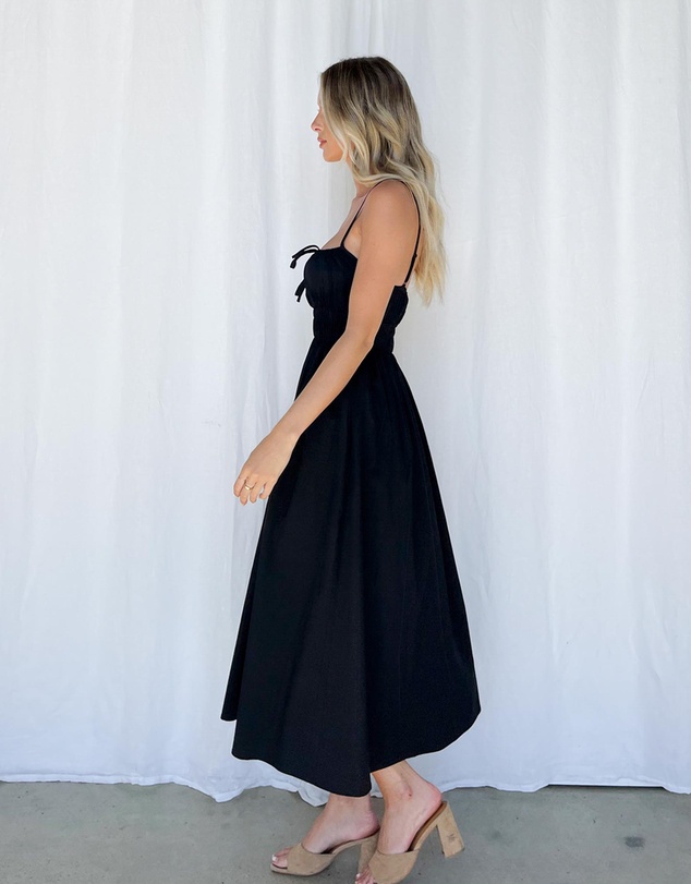 Dazie - She's A Keeper Midi Dress