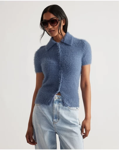 Decjuba - Rosie Fluffy Knit Polo Tee