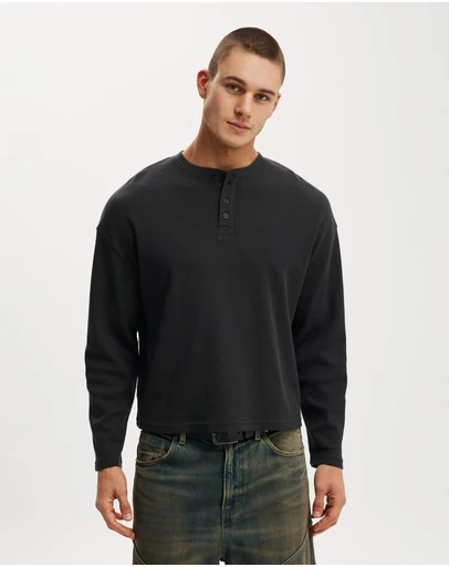 Cotton On - Relaxed Fit Textured Henley Long Sleeve