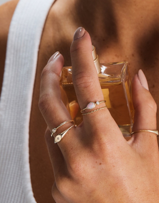 Luna Rae - Solid Gold - Sol Ring