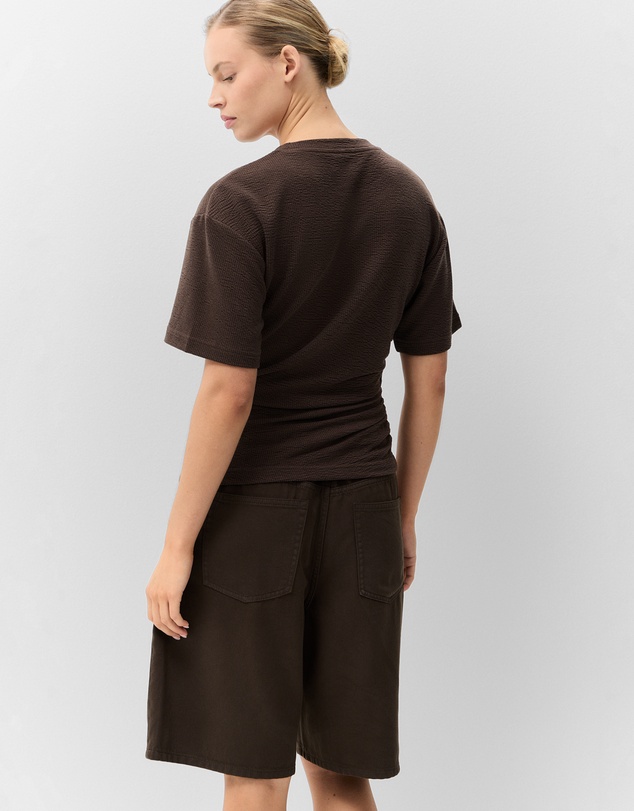 UNISON - Textured Tuck Detail Tee