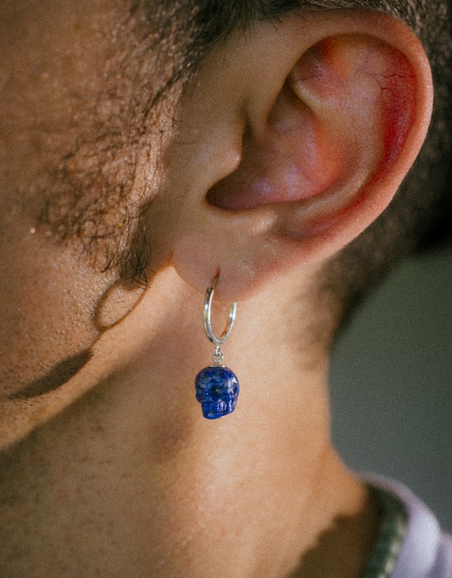 Kuzzoi - ICONIC EXCLUSIVE - Lapis Lazuli Skull Hoop Earrings in 925 Silver