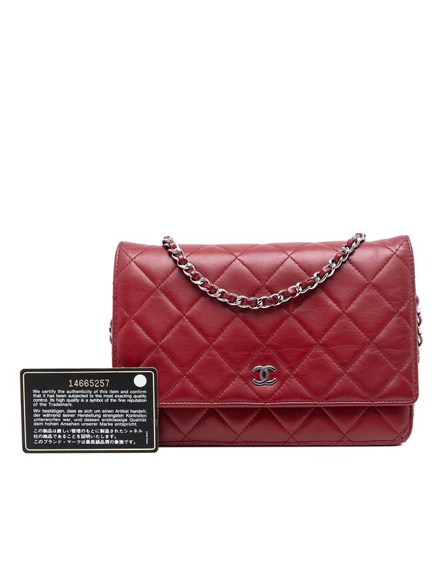 Pre-Loved by Azura Reborn - Pre-Loved CC Quilted Lambskin Wallet on Chain