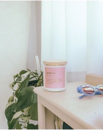 The Commonfolk Collective - Grateful ~ Goldie Dictionary Meaning Candle