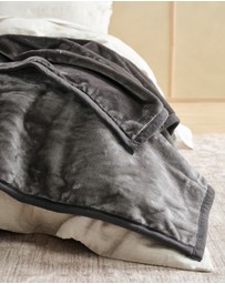 Linen House - Dover Blanket