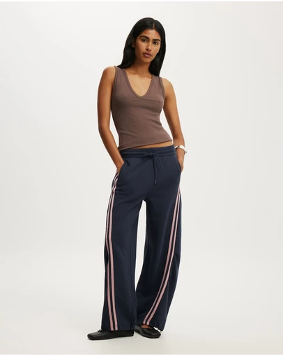 Cotton On - Contrast Barrel Leg Sweatpant