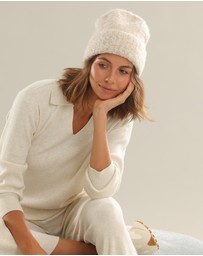 Morgan & Taylor - Freya Boucle Beanie in Cream