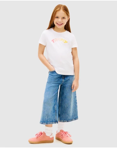 Tommy Hilfiger - Girls Textured Logo Jersey Crew Neck T-Shirt - Teens