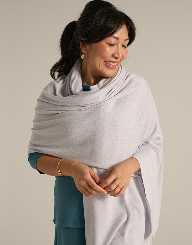 Bamboo Body - Bamboo & Recycled Cashmere Wool Travel Wrap - Heather