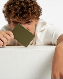 Status Anxiety - Jonah Wallet
