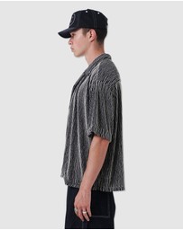 B.Cools - Crop Shirt