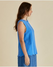 Betty Basics - Aviva Tank