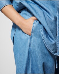 Commonry - Theresa Pant