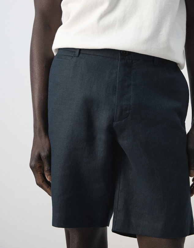 M.N.G - Carp Bermuda Shorts