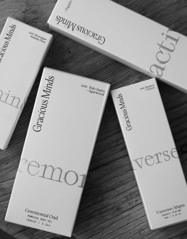Gracious Minds - Universe Aligns Organic Perfume