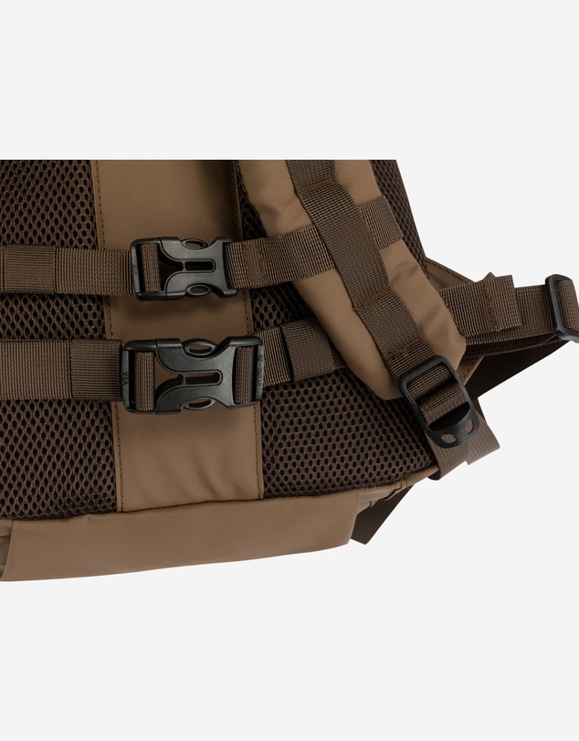 Elliker - Kiln Hooded Zip Top Backpack 22L