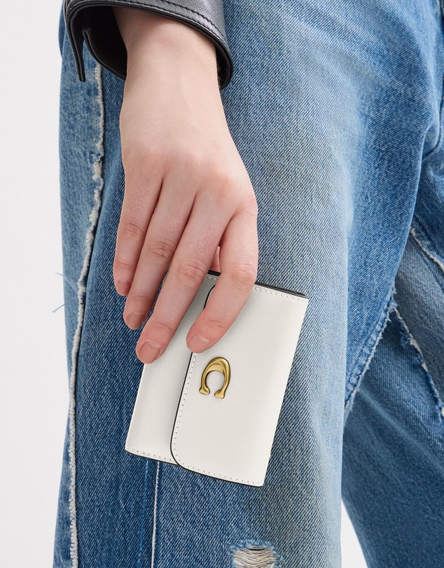 Coach - Refined Calf Leather Essential Card Holder Wallet
