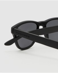 Hawkers Co - HAWKERS - Carbon Black Dark ONE KIDS Sunglasses for Men and Women UV400
