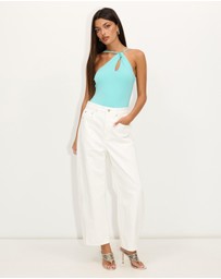 Dazie - Leni Cut Out Halter Top