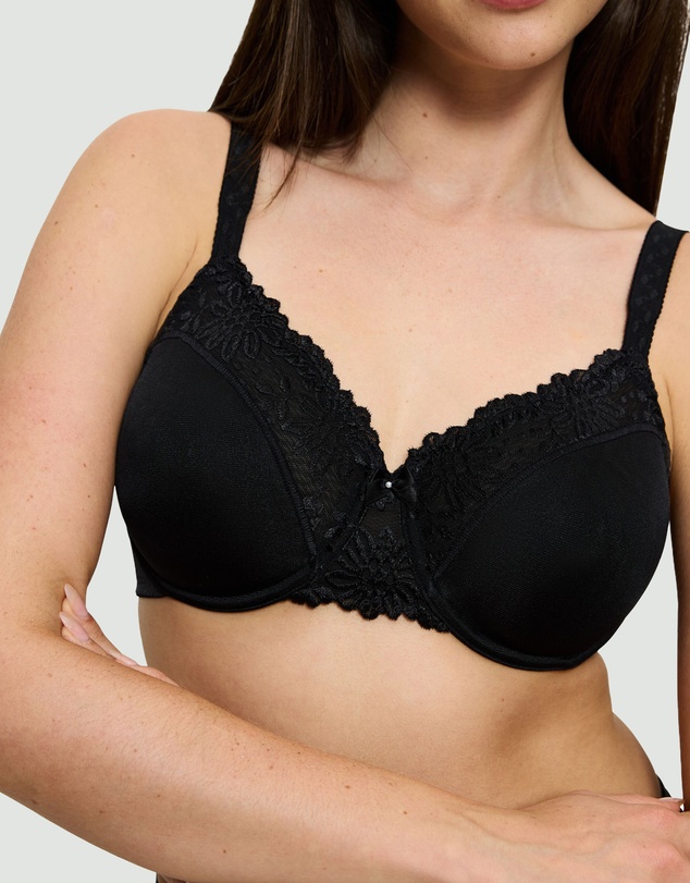 Triumph - Ladyform Soft Minimiser Bra