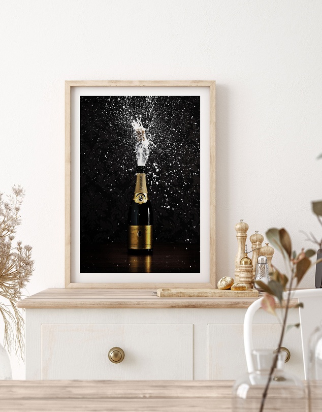 Olive et Oriel - Popping Champagne Art Print