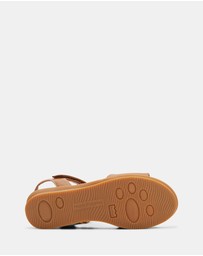 Hush Puppies - Nigella Pl
