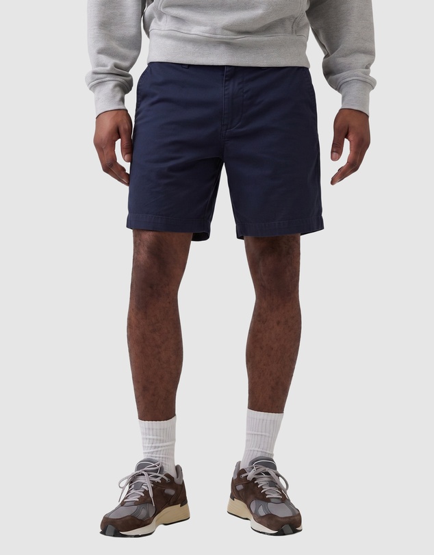 GAP - 7 Inch Modern Shorts