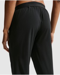Nike - Tempo Dri-FIT Mid-Rise 7/8 Running Pants