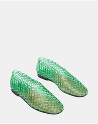 Steve Madden - Grove Green Flats