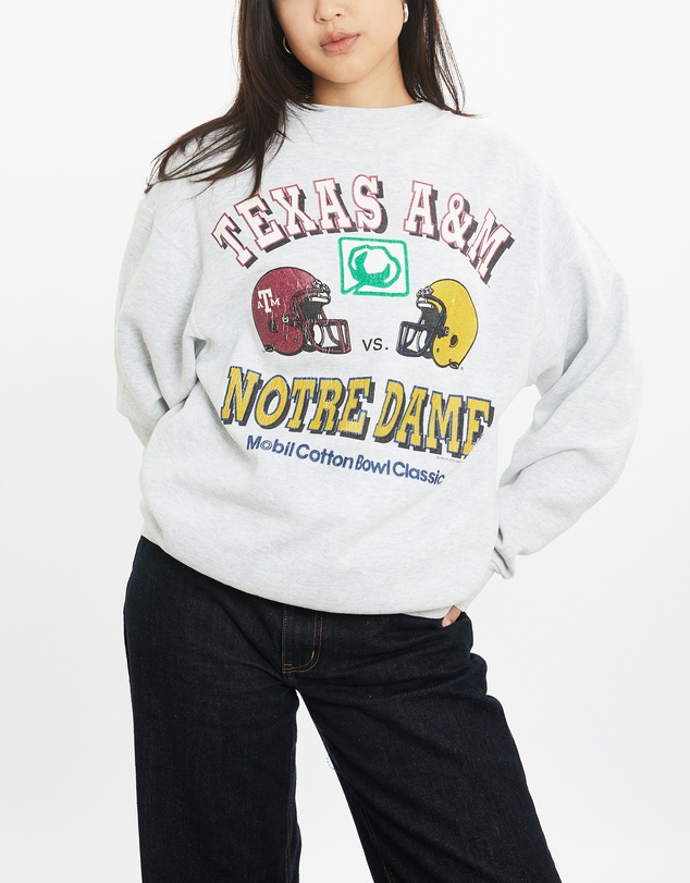 Vintage by The Real Deal - Pre Loved - Vintage 1992 NCAA Texas Aggies vs Fighting Irish Cotton Bowl Sweatshirt