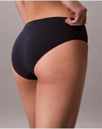 Calvin Klein - 3-Pack Bonded Flex Seamless Bikini Briefs