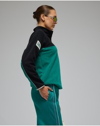 Araminta James - Velo Sherpa Jumper