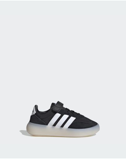 Core Black / Cloud White / Core White