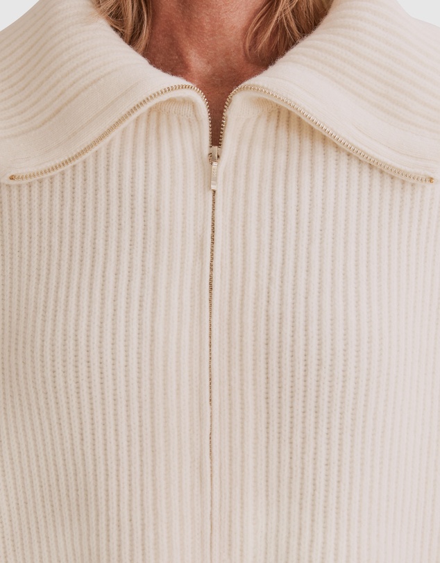 Country Road - Zip Through Knit Poncho