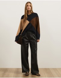 Atmos&Here - Tori Argyle Knit V-Neck Jumper