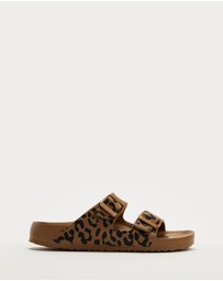 Human Premium - Ripe Sandals