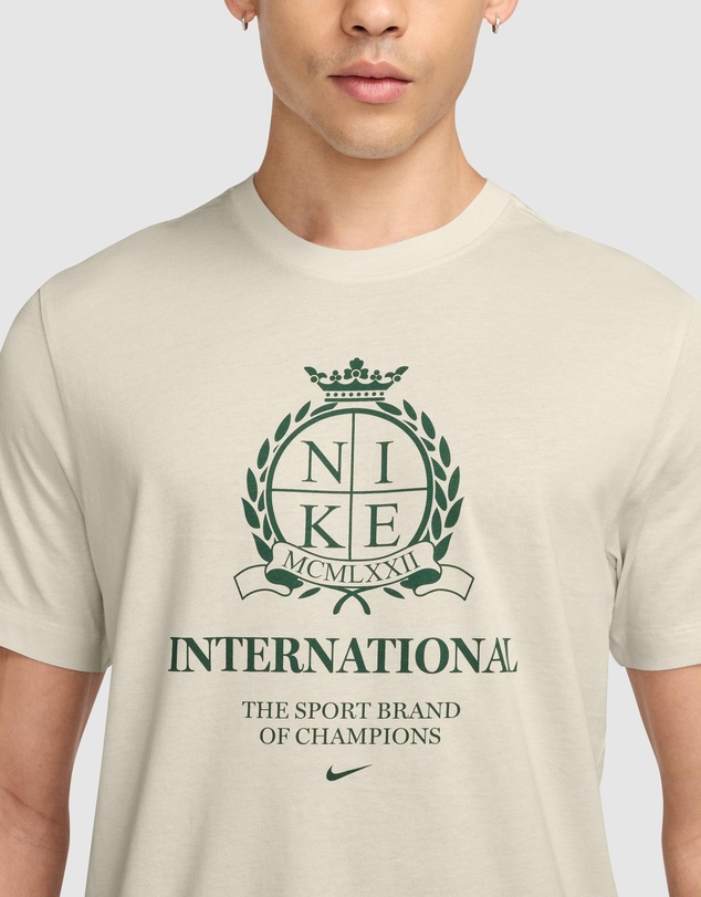 Nike - Nike Sportswear T-Shirt